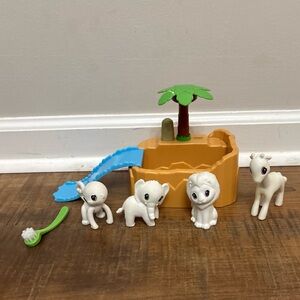 Scribble Scrubbie Safari Oasis Set Crayola Pre Owned No Markers